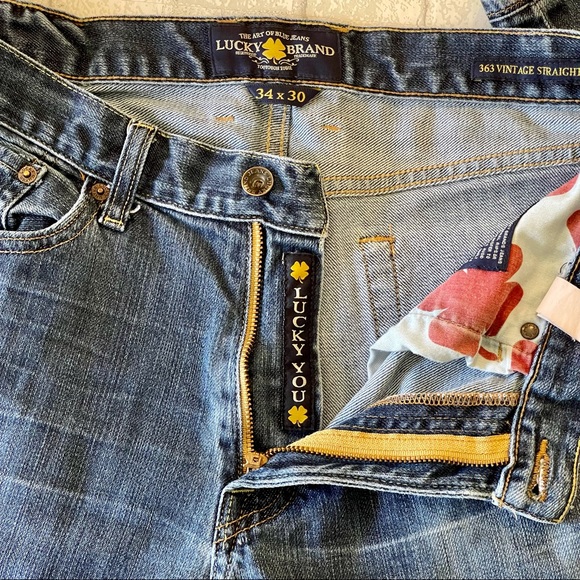 Lucky Brand 363 Vintage Straight Jeans 34x30 Soft Medium Blue Distressed - Picture 11 of 16